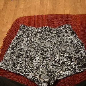 Black and White Patterned Women's Shorts